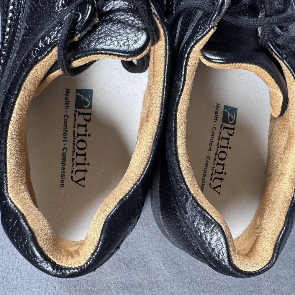 Dr. Comfort brand dr